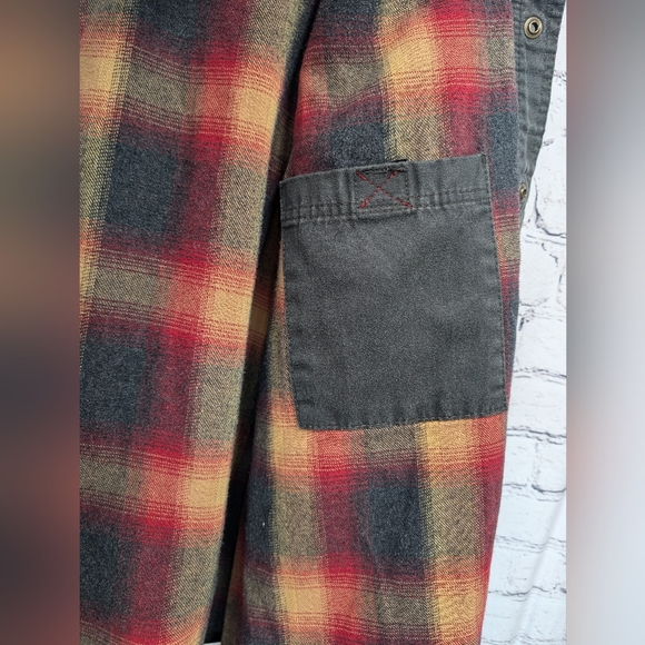 Legendary whitetails shirt jacket - Picture 8 of 14